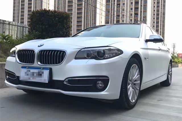 宝马525电光金属白改色贴膜案例 这是最美的白