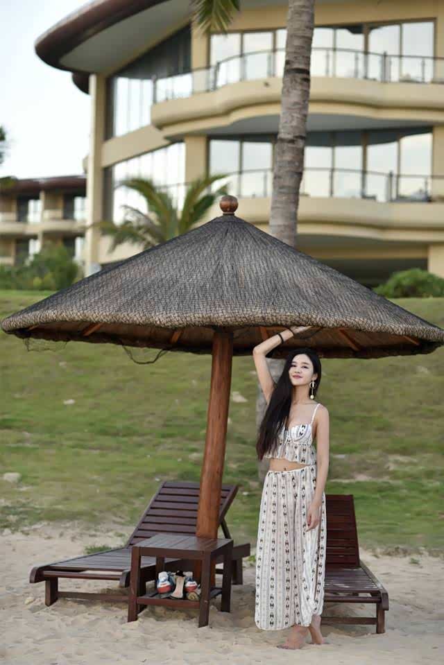 美女带你游海南!除了风光,美食,还有ta必不可少!