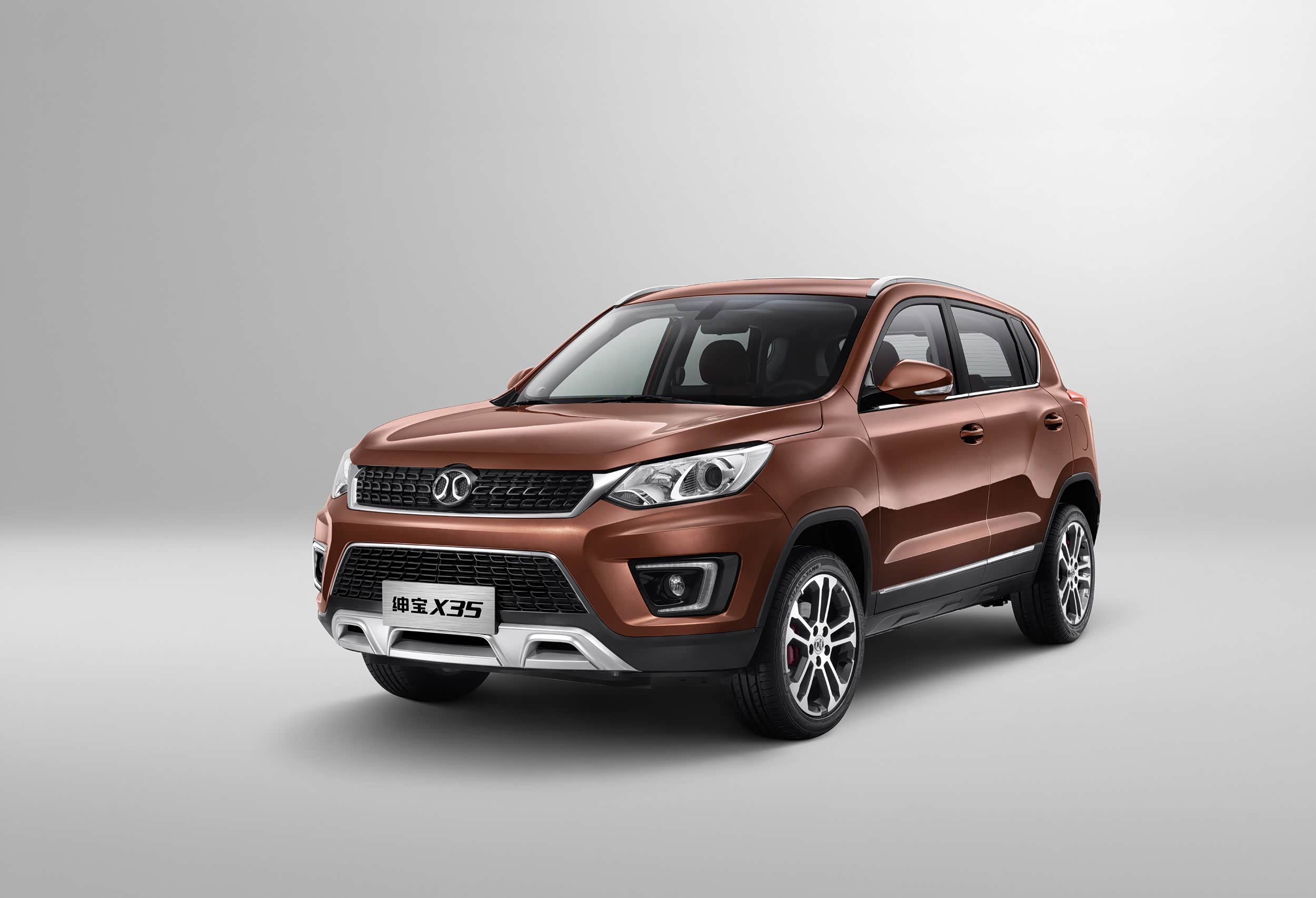 逛全景展厅,赢原厂车模#第五季:北汽绅宝x35