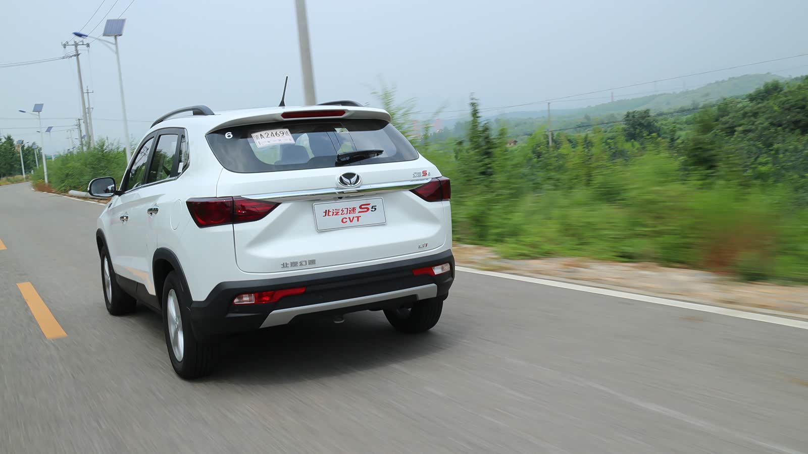 自动挡自主suv迎来春天?北汽幻速s5综合油耗实测不到8l