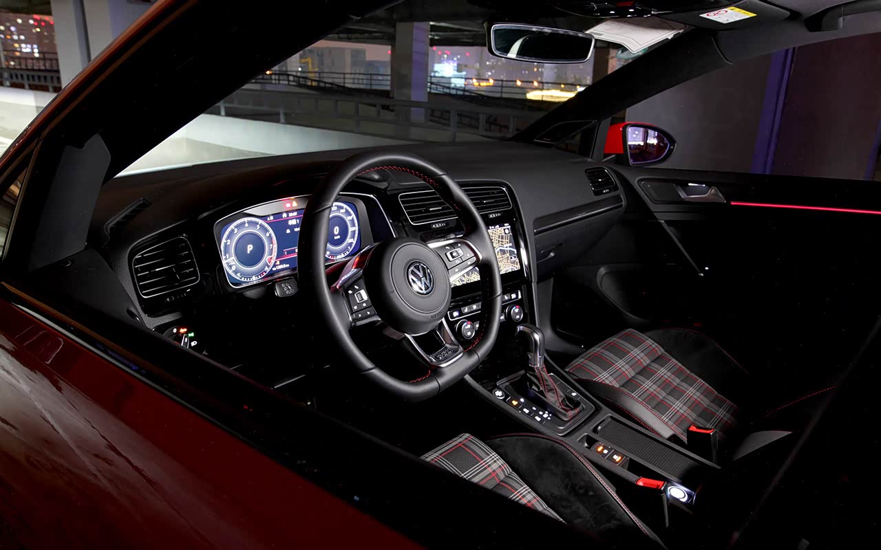 拥有一部gti,我宁愿 试驾2018款高尔夫gti