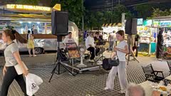 ����ҹ���ֶӱ��ݻ�����